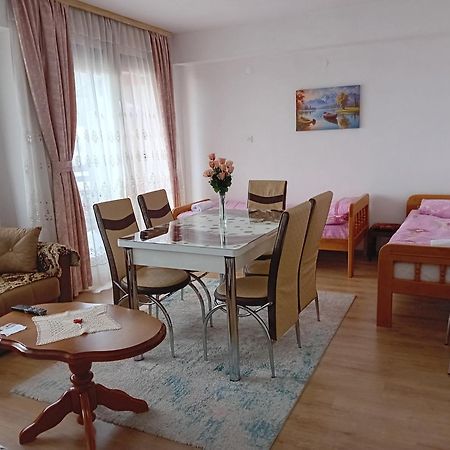 Apartment Charm Ohrid Extérieur photo